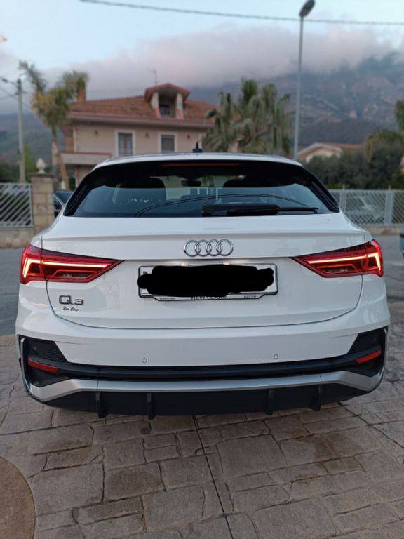 Audi Q3 SPB 35 TDI S tronic S line edition – Image 3