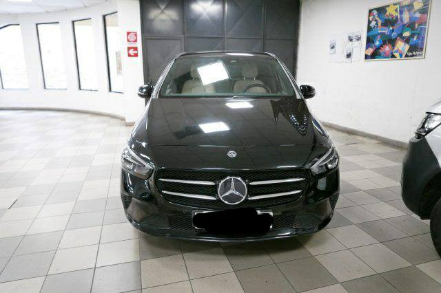 MERCEDES-BENZ B 180 d Automatic Progressive – Image 2