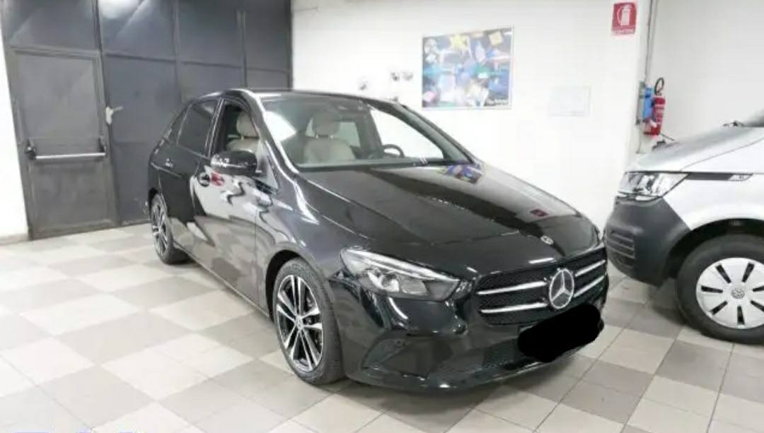 MERCEDES-BENZ B 180 d Automatic Progressive