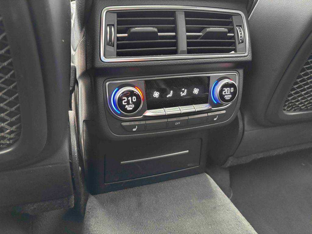 Audi Q7 3.0 TDI quattro 3x S-Line/PANO/MATRIX/ACC – Image 11