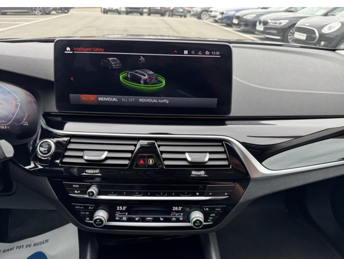 BMW 520 d*LEDER*RFK*DAB*VIRTUAL*SITZH*TEMP*4ZONEN – Image 4