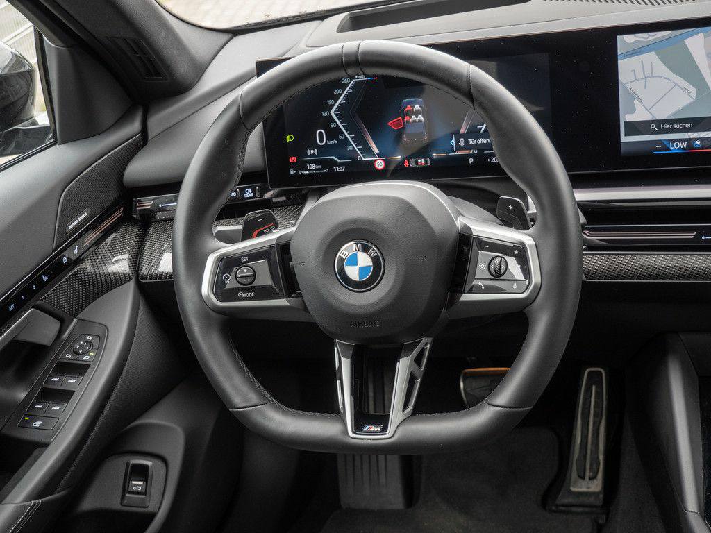 BMW 520i M-Sport PANO+AHK – Image 2