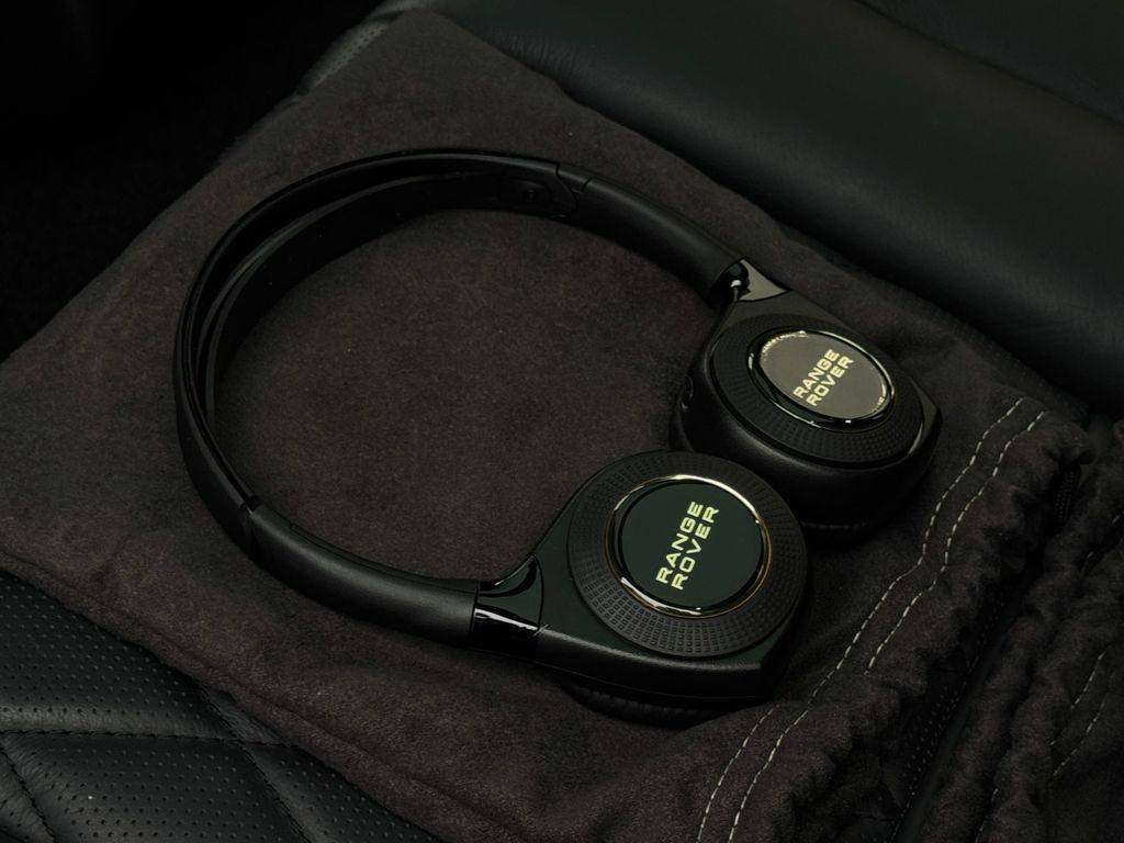 Land Rover Range Rover SV Autobiography Dynamic – Image 2