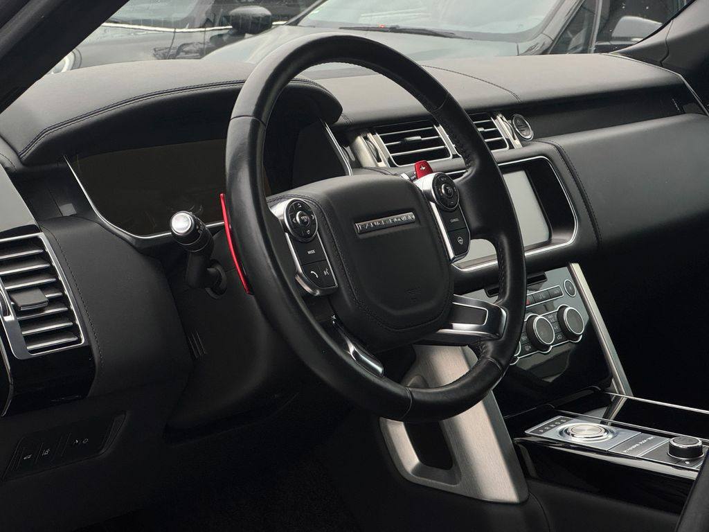 Land Rover Range Rover SV Autobiography Dynamic – Image 18