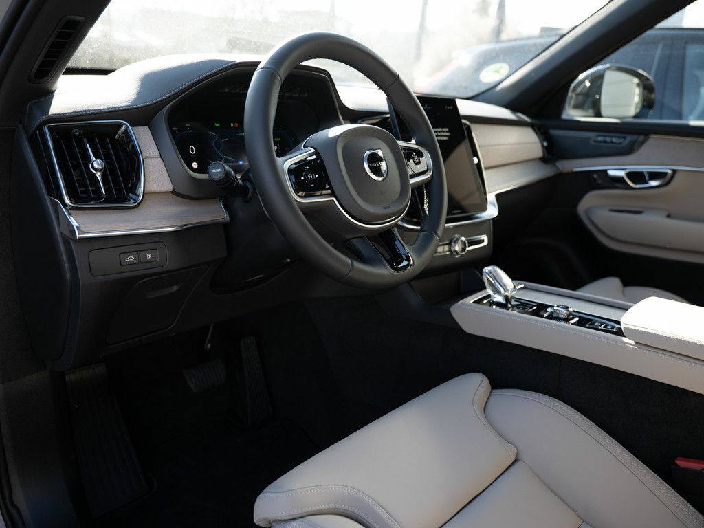 Volvo XC90 T8 Plus Dark Recharge AWD 7-PLACES FACEL – Image 11