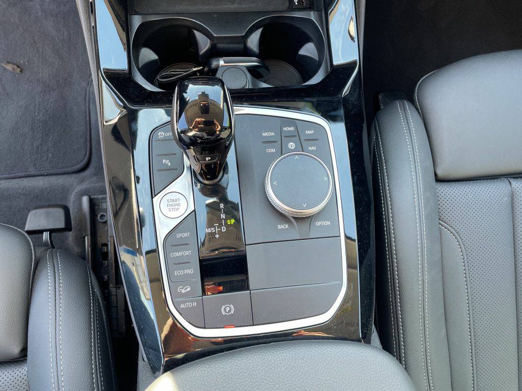 BMW X3 xDrive20d LED AHK – Image 9