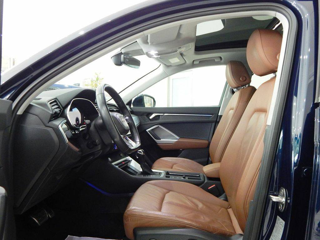 Audi Q3 35 2.0 TDI Business Advanced S-Tronic – Image 11