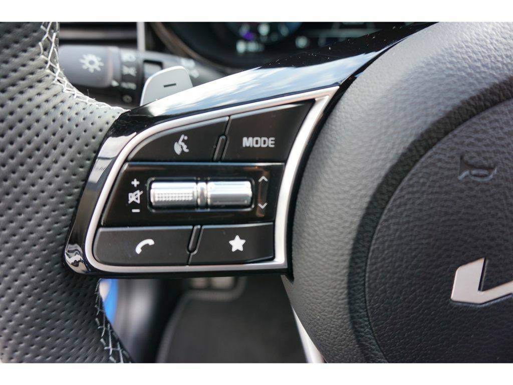 Kia Ceed_sw 1.5T 140 GT Line DCT7 AHK Navi LED ACC – Image 17