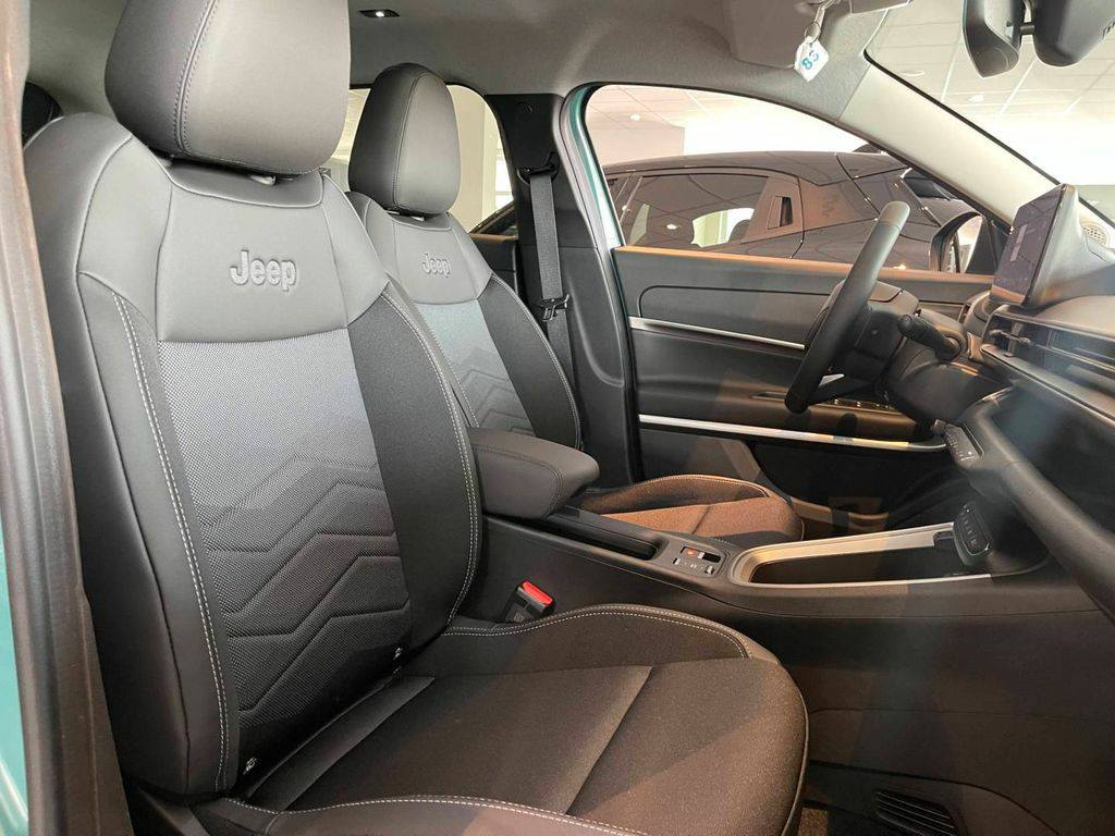 Jeep Avenger Elektro MY24 – Image 7