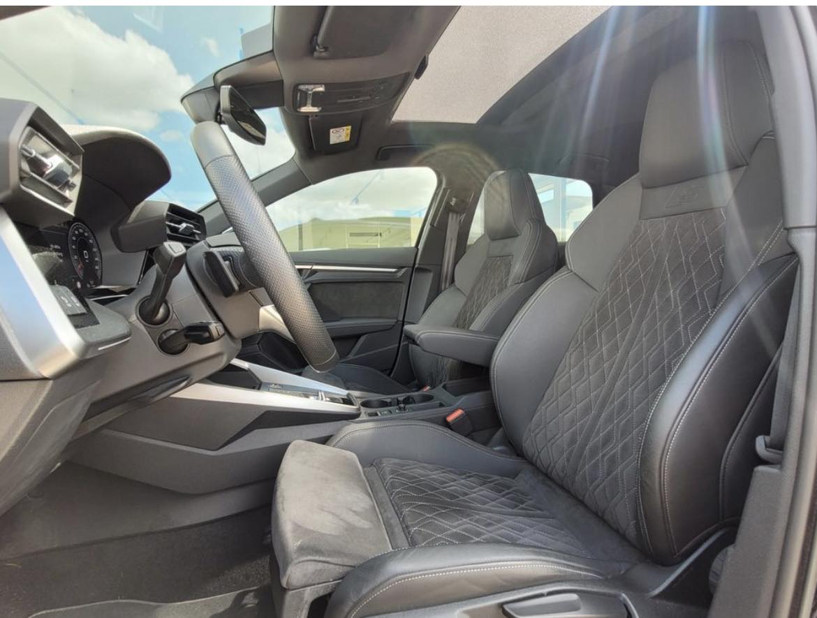 Audi A3 Sportback 35 TDI 2x S line Panorama 18" Black – Image 8