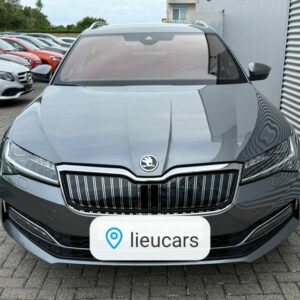 Skoda Superb Combi L&K iV AHK*CANTON