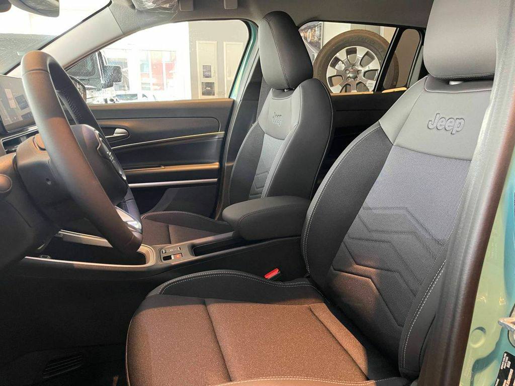 Jeep Avenger Elektro MY24 – Image 10