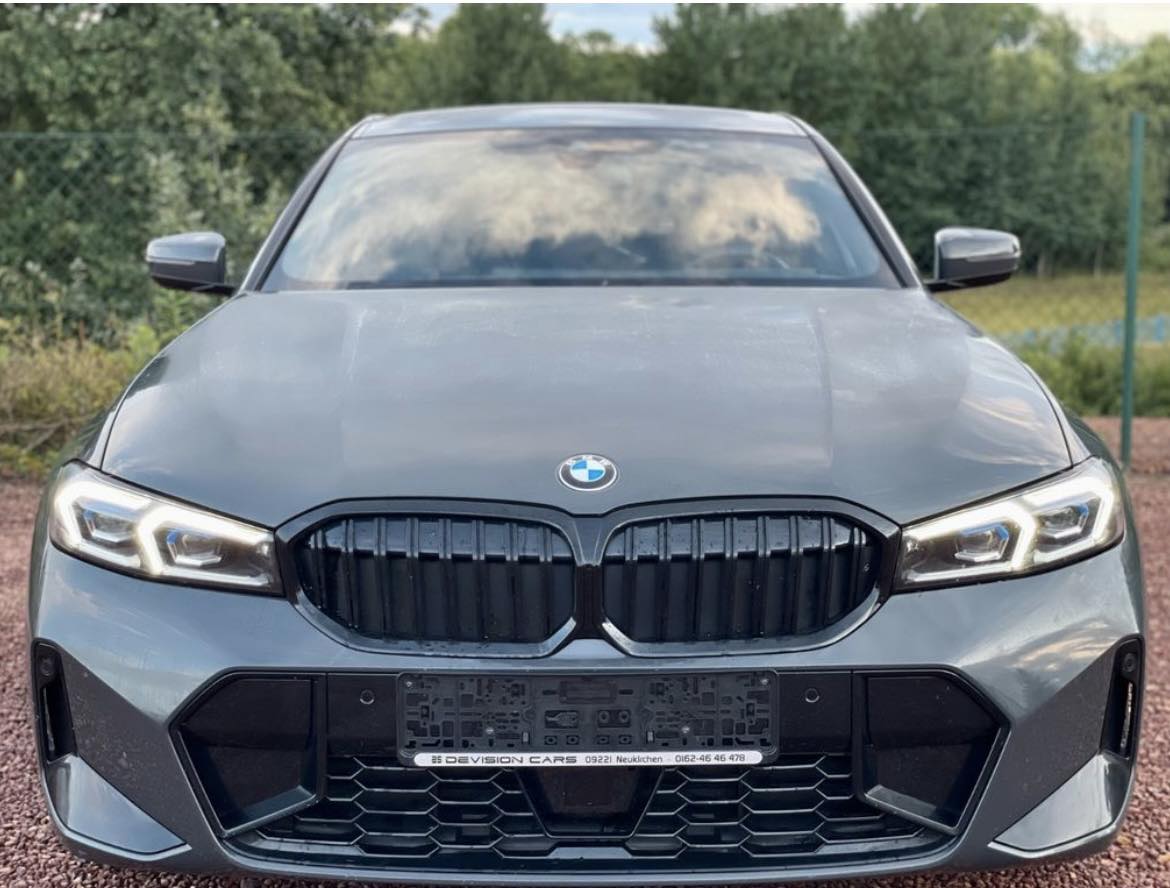 BMW Lim. 320d xDrive*M Sport*STHZ*Head Up