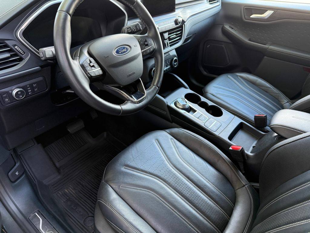 Ford Kuga Plug-In Hybrid 2.5 – Image 13