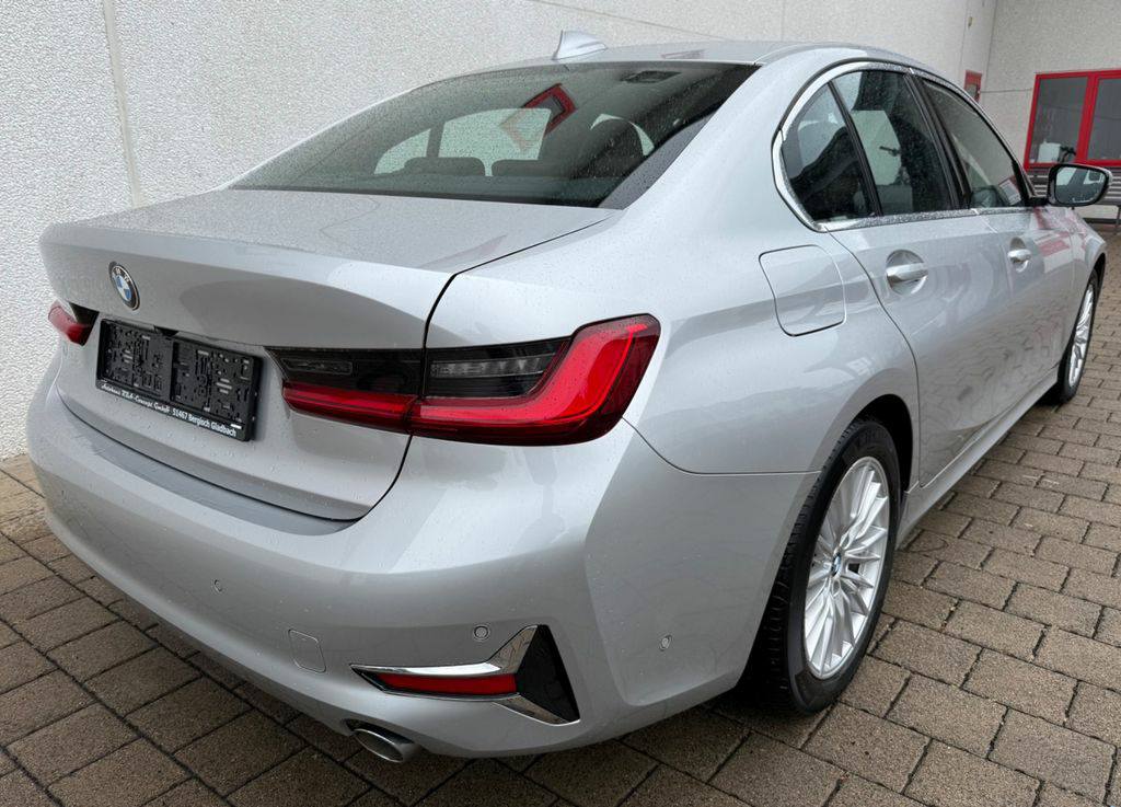 BMW 318d Lim. Luxury Line Leder,LED,Shz,Navi,S-Dach – Image 2