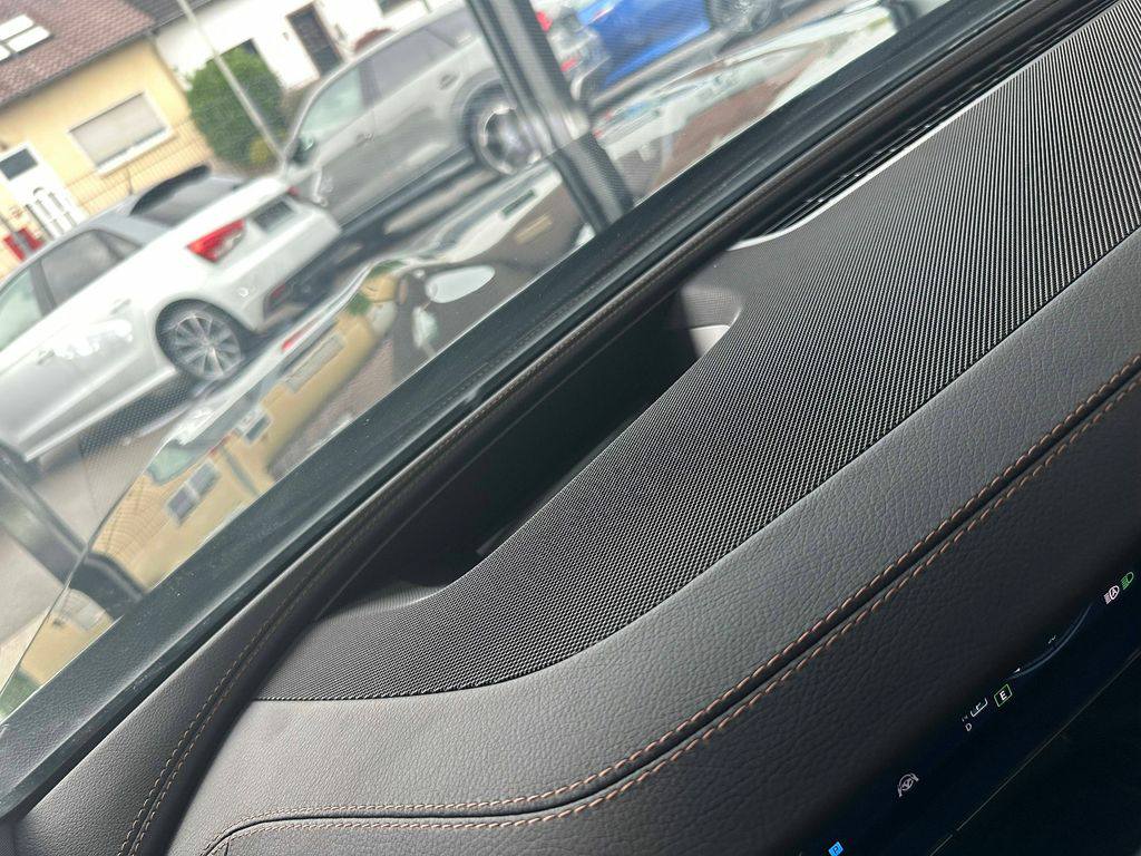 Mercedes-Benz E 400d 4M Sport – Image 4