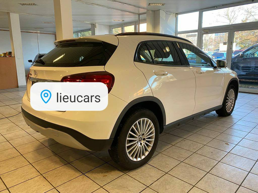 Mercedes-Benz GLA 200 CDI – Image 2