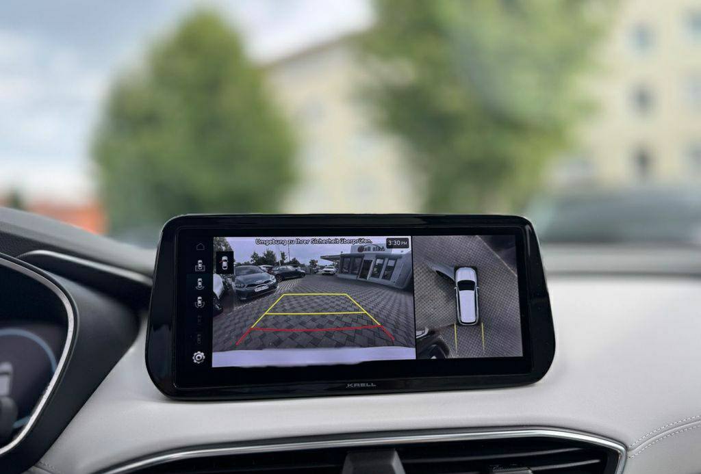 Hyundai Santa Fe Signature Plug-In Hybrid – Image 3