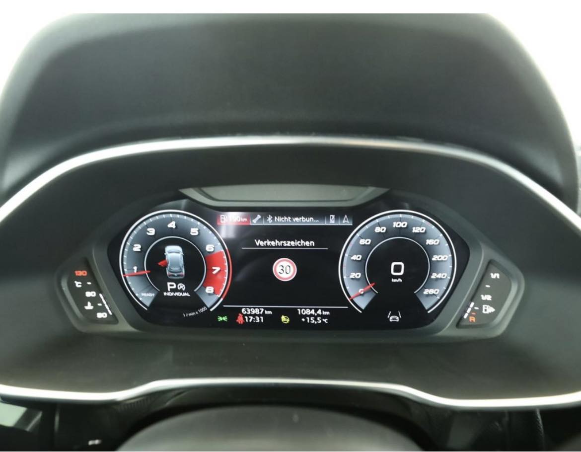 Audi Q3 40 TFSI quattro S line *AHK*LED*RFK*SONOS*MMI – Image 8