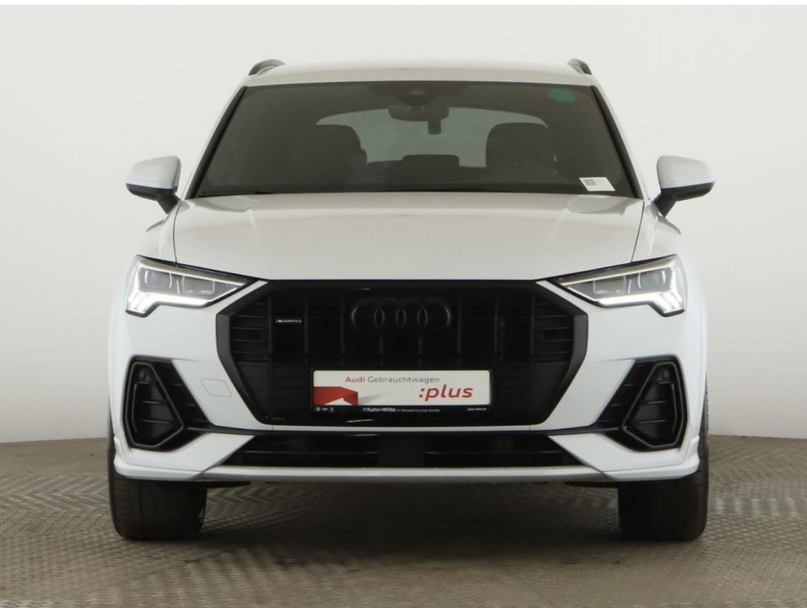 Audi Q3 40 TFSI quattro S line *AHK*LED*RFK*SONOS*MMI