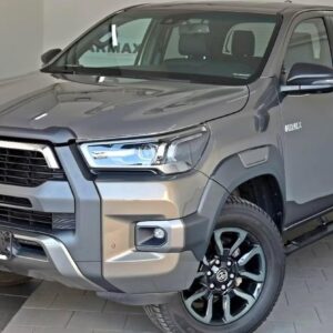 Toyota Hilux 2.8 D-4D Invincible,DOKA,ACC